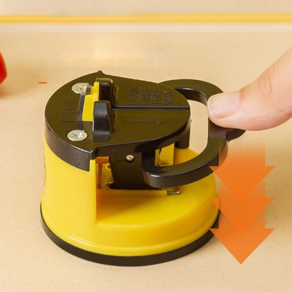 Knife sharpener with suction cup - compact and safe