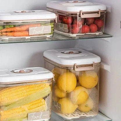 Vacuum food storage container with hand pump