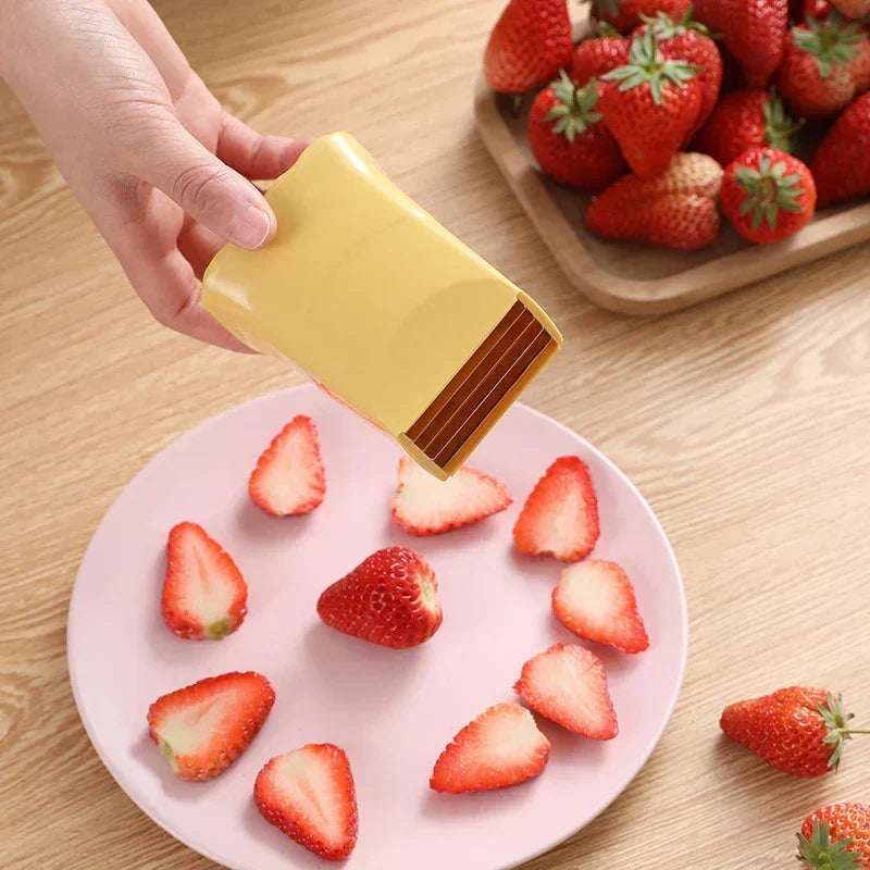 Multifunctional kitchen aid for quick cutting - QuickSlice
