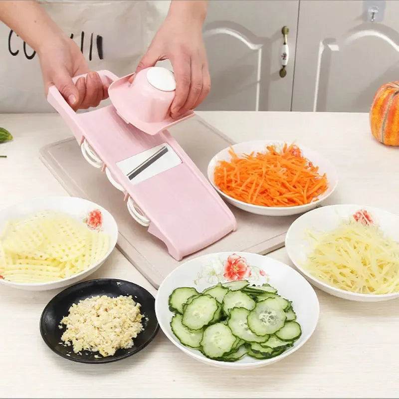 Multifunctional vegetable slicer with handle