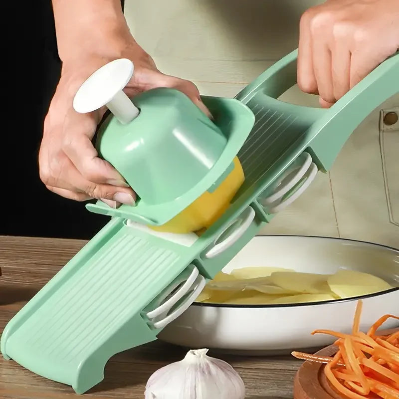 Multifunctional vegetable slicer with handle